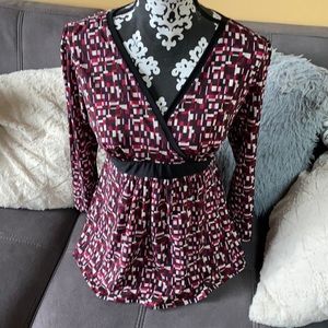 MOTHERHOOD MATERNITY Colorful Top Size M